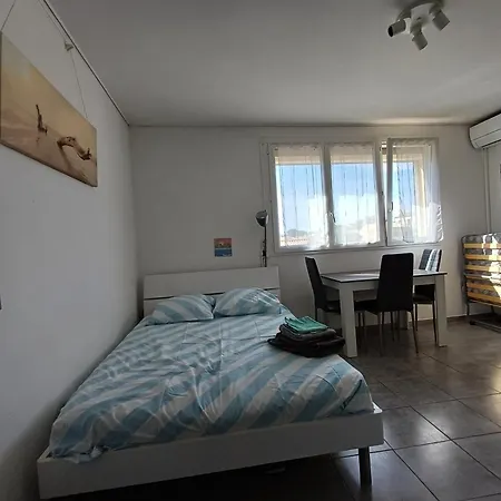 Lejlighed Beau Avec Parking Climatisation *